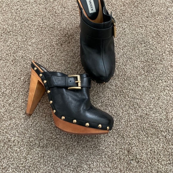 Steve Madden 3 inch wood clogs - Picture 5 of 5